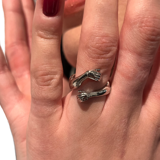 HUG RING