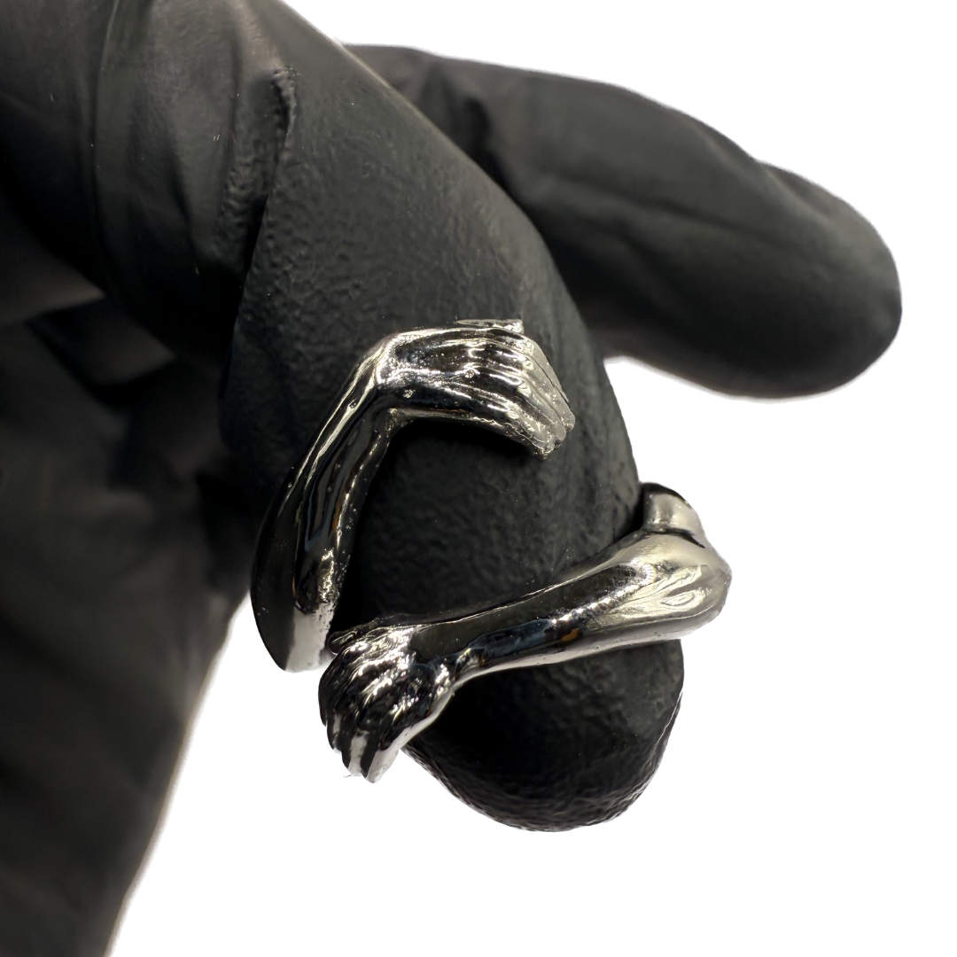 HUG RING