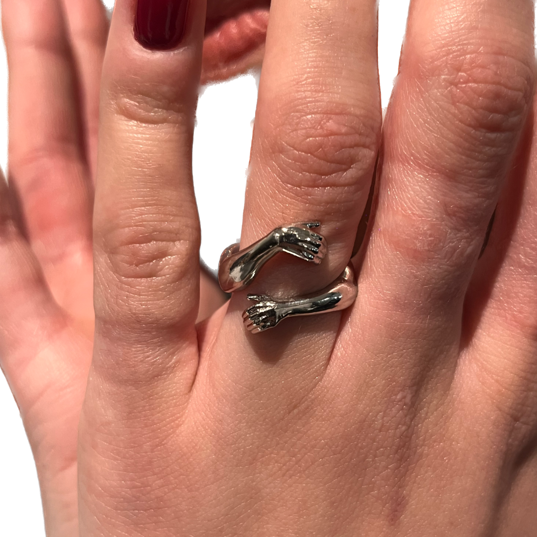 HUG RING